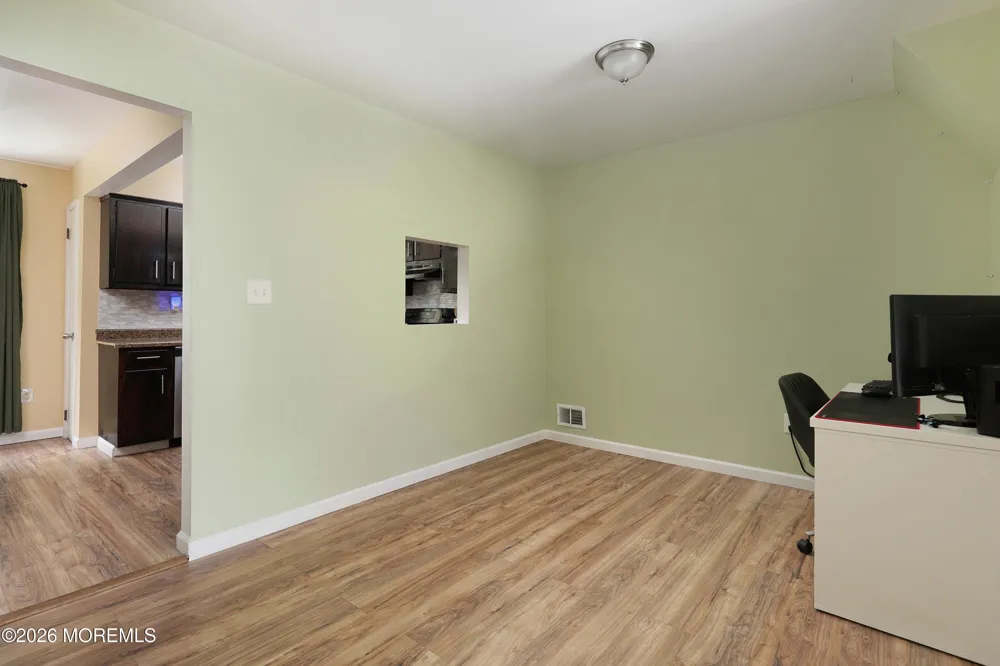 253 Clubhouse Drive Middletown, NJ 07748