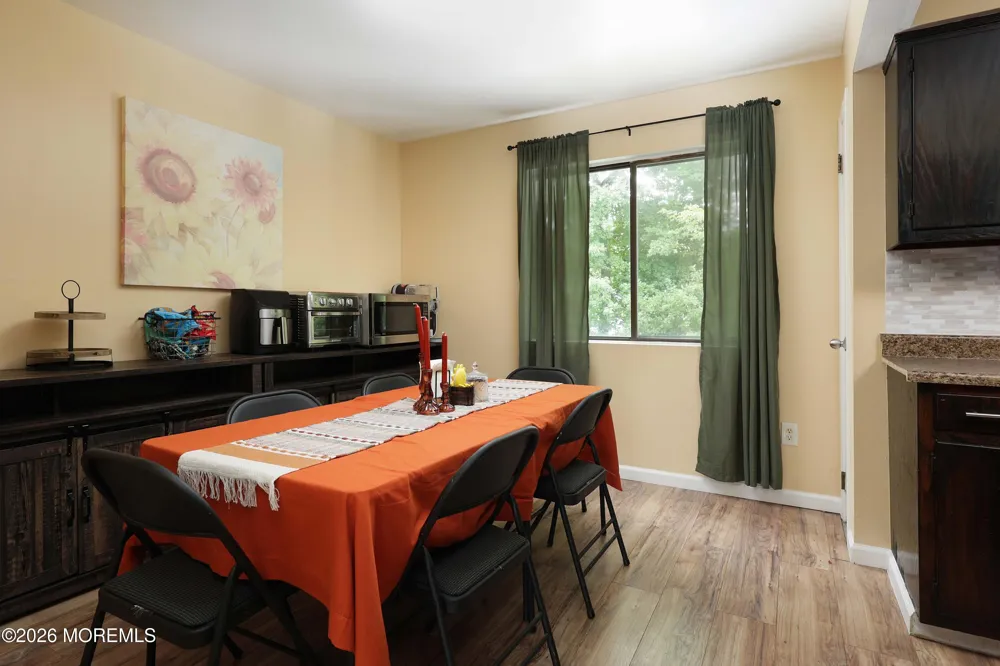 253 Clubhouse Drive Middletown, NJ 07748
