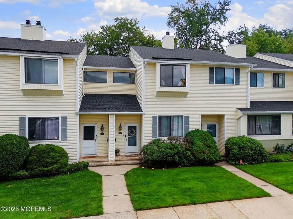 253 Clubhouse Drive Middletown, NJ 07748