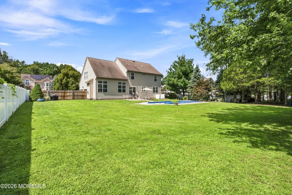 133 Charles Street Somerset, NJ 08873