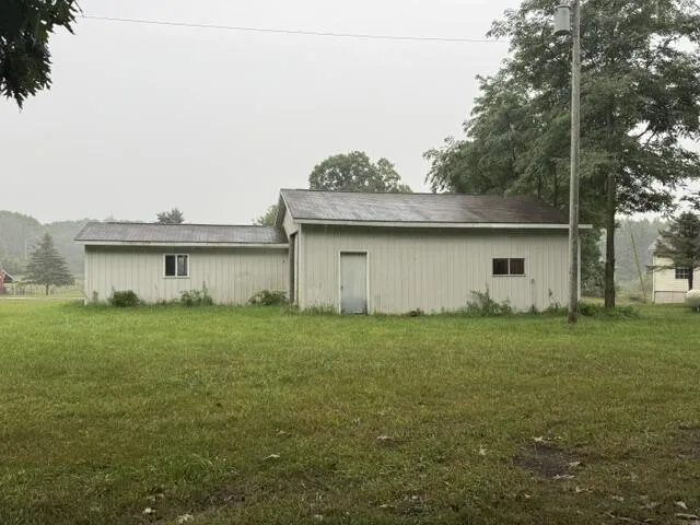 2930 Birch Landing E Drive Pine Township, MI 48850