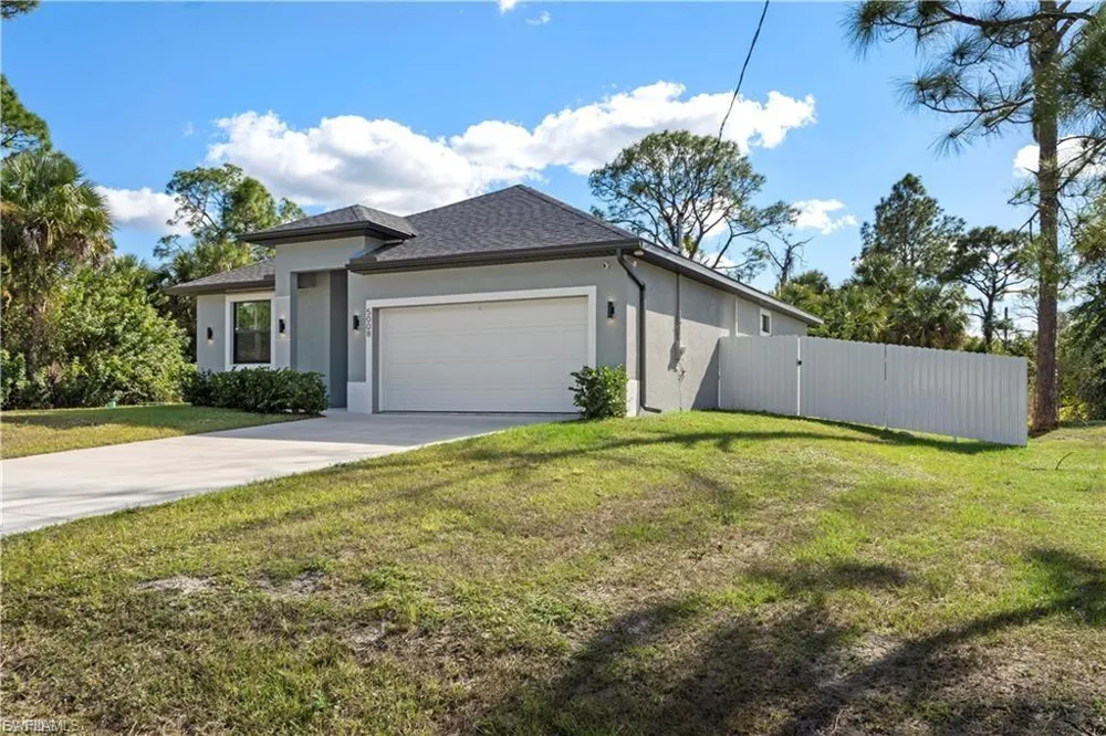 5008 Myrtlewood Road Labelle, FL 33935