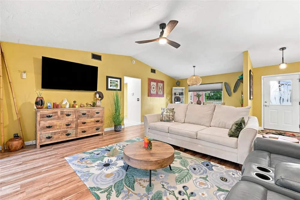 14 FORT CAROLINE LANE Palm Coast, FL 32137