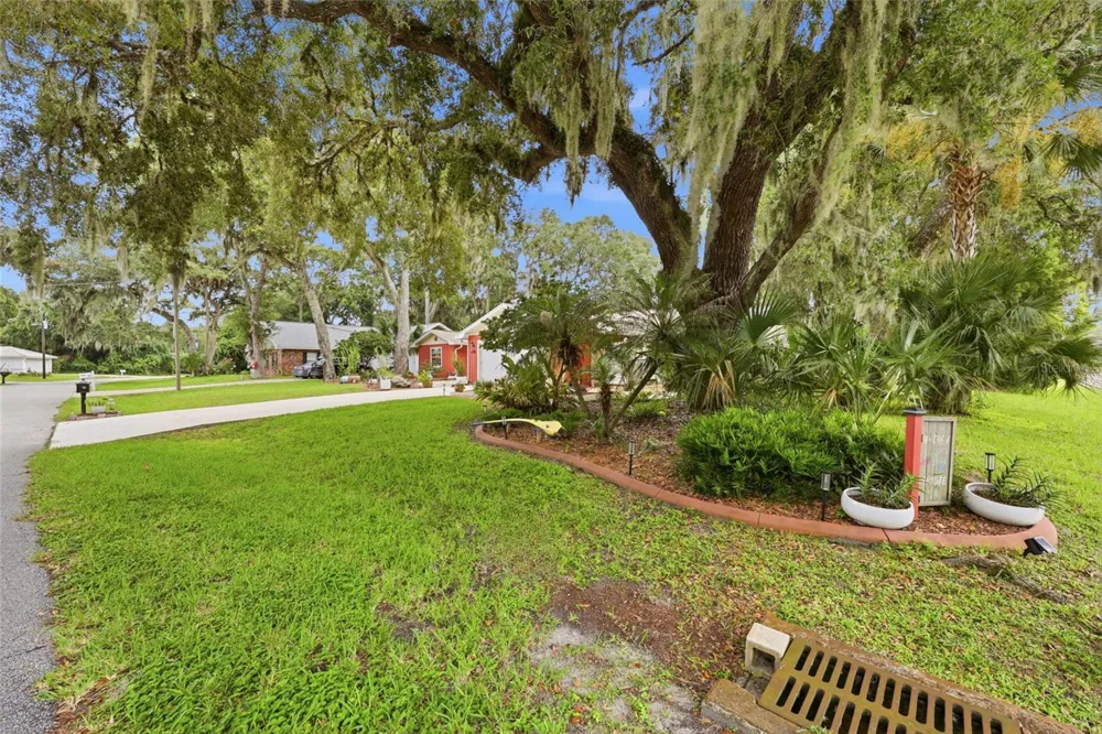14 FORT CAROLINE LANE Palm Coast, FL 32137