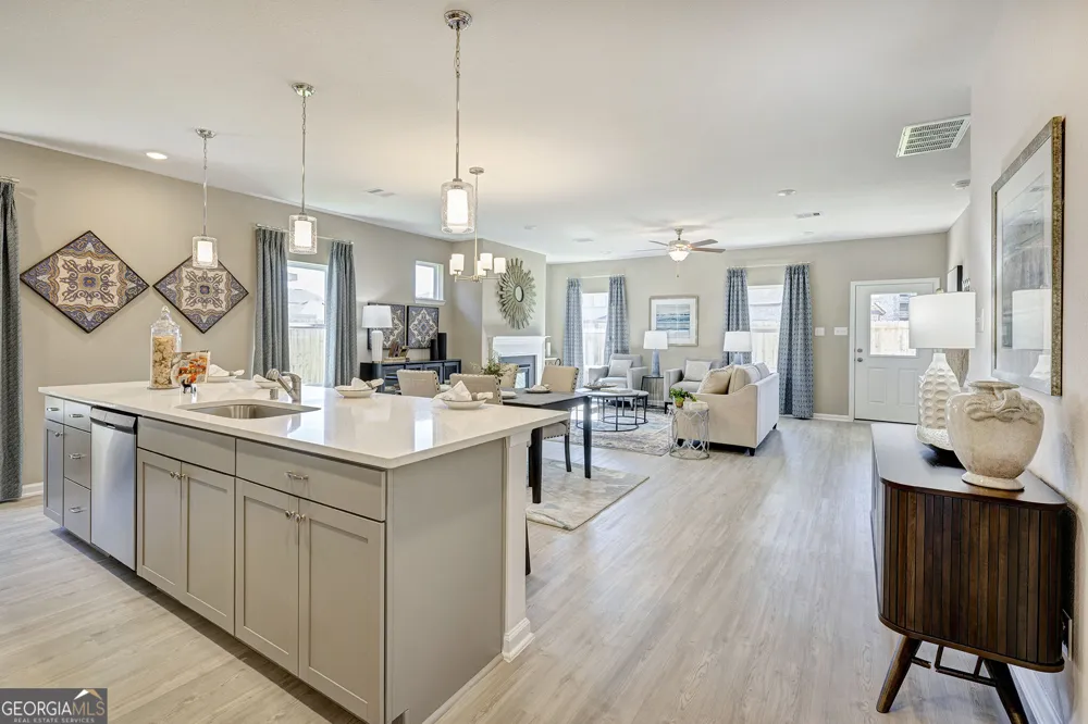 106 Antiquity CIR Perry, GA 31069