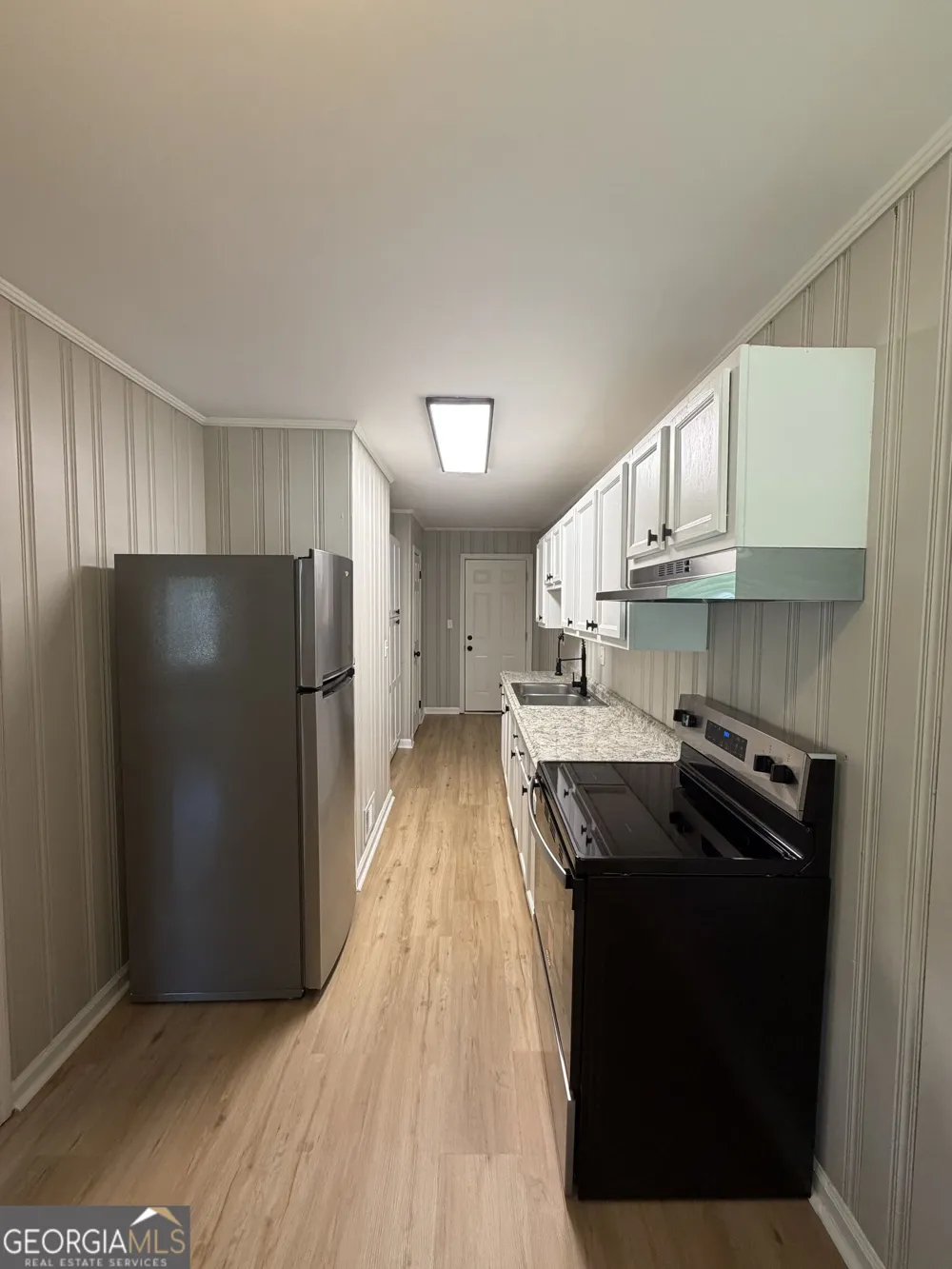 3269 Dodson DR East Point, GA 30344