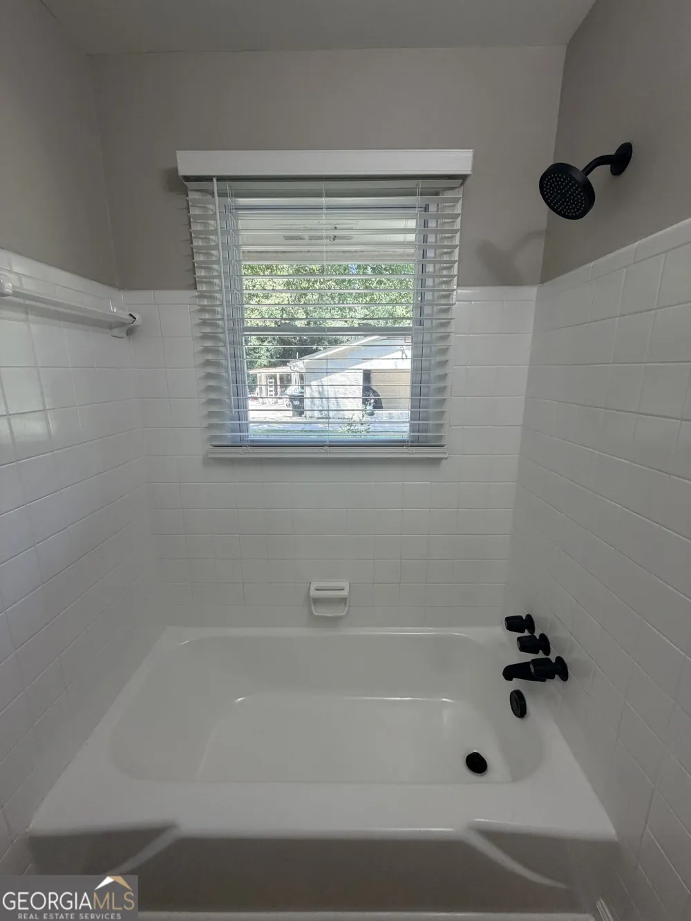 3269 Dodson DR East Point, GA 30344