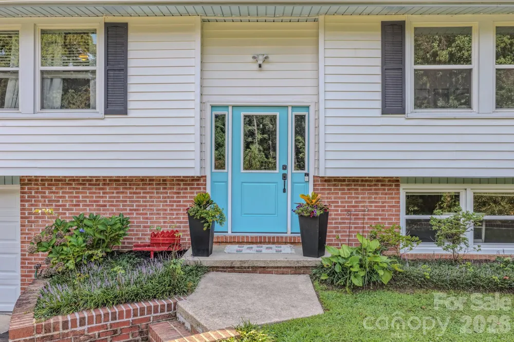 38 Ferenvilla Drive Hendersonville, NC 28791