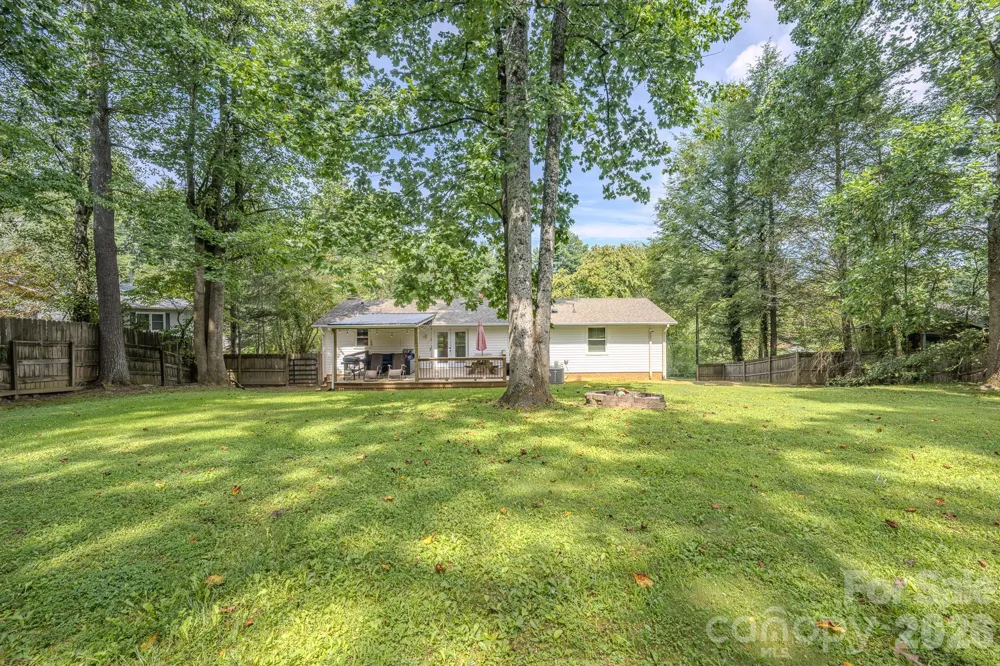 38 Ferenvilla Drive Hendersonville, NC 28791