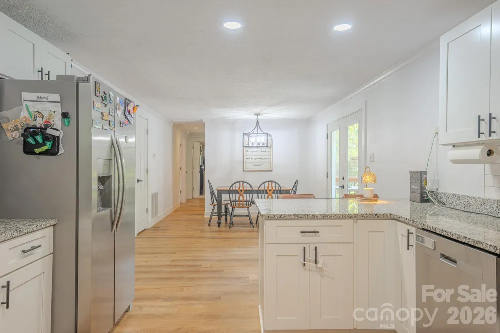 38 Ferenvilla Drive Hendersonville, NC 28791