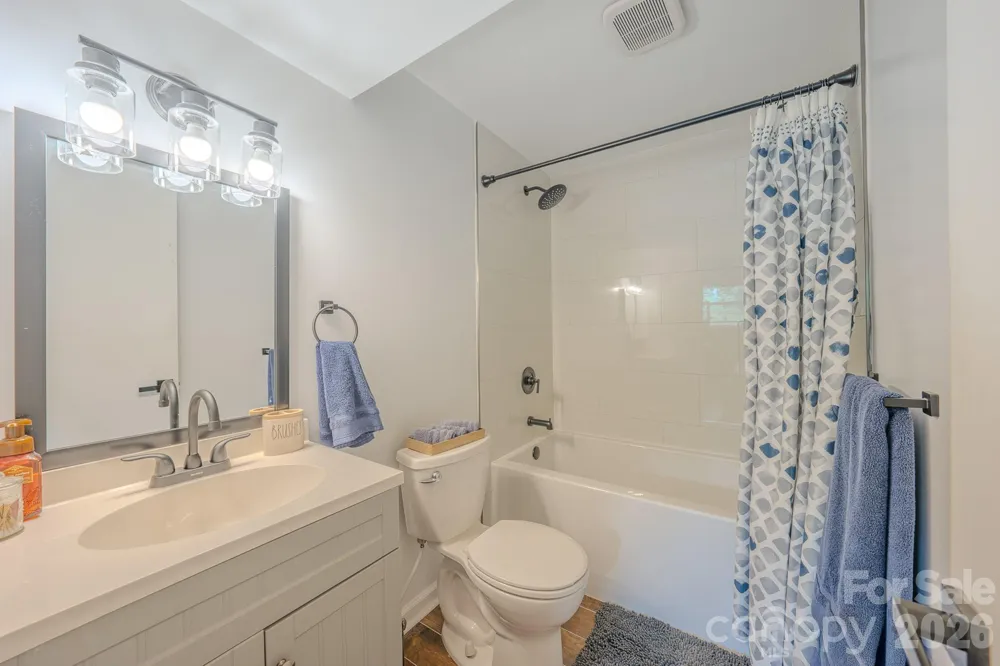 38 Ferenvilla Drive Hendersonville, NC 28791