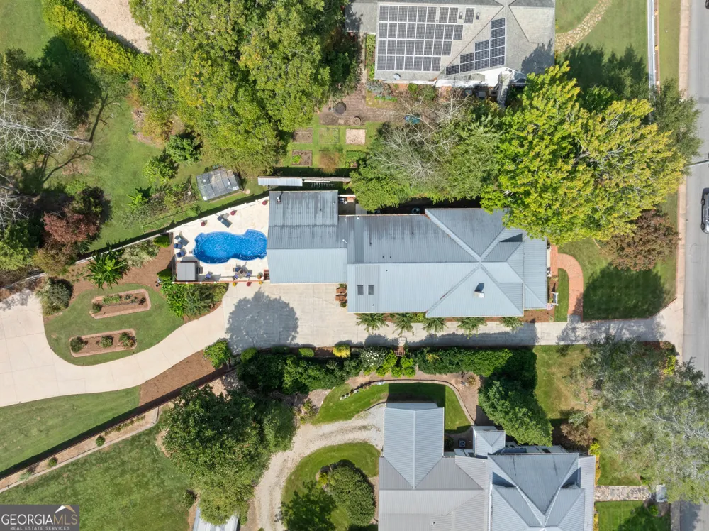745 Washington ST Clarkesville, GA 30523