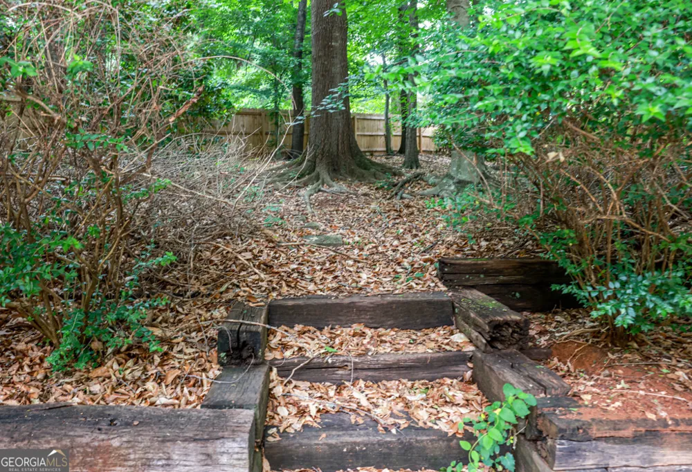 210 Chatfield PL Roswell, GA 30075