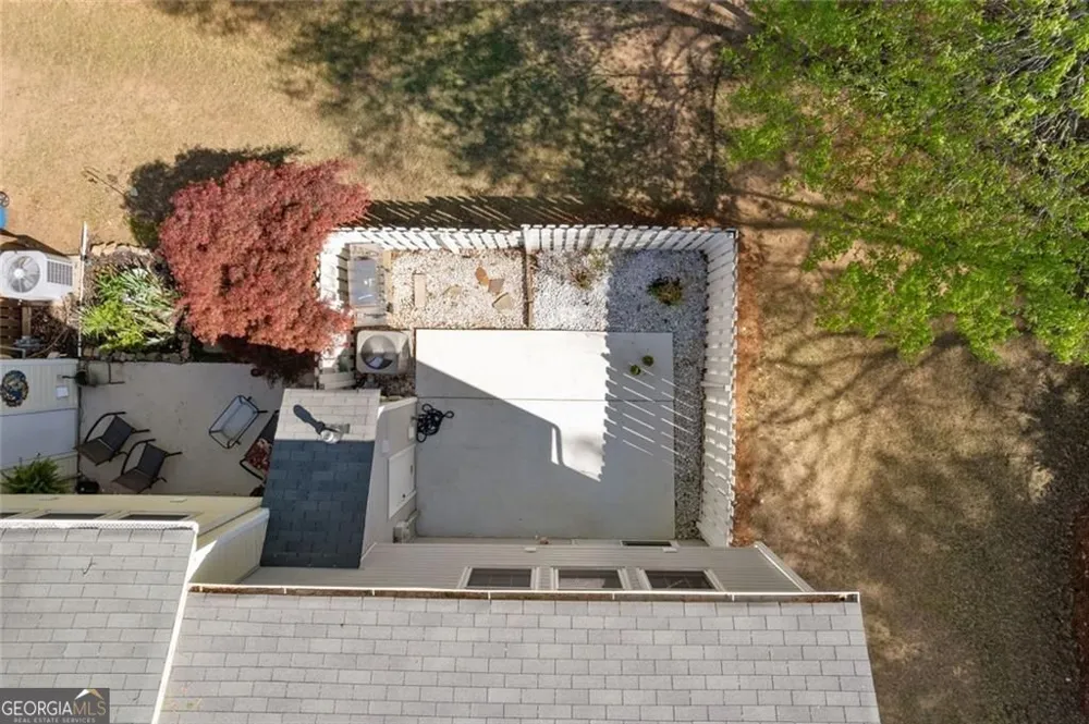 1215 Whitestone RDG Alpharetta, GA 30005