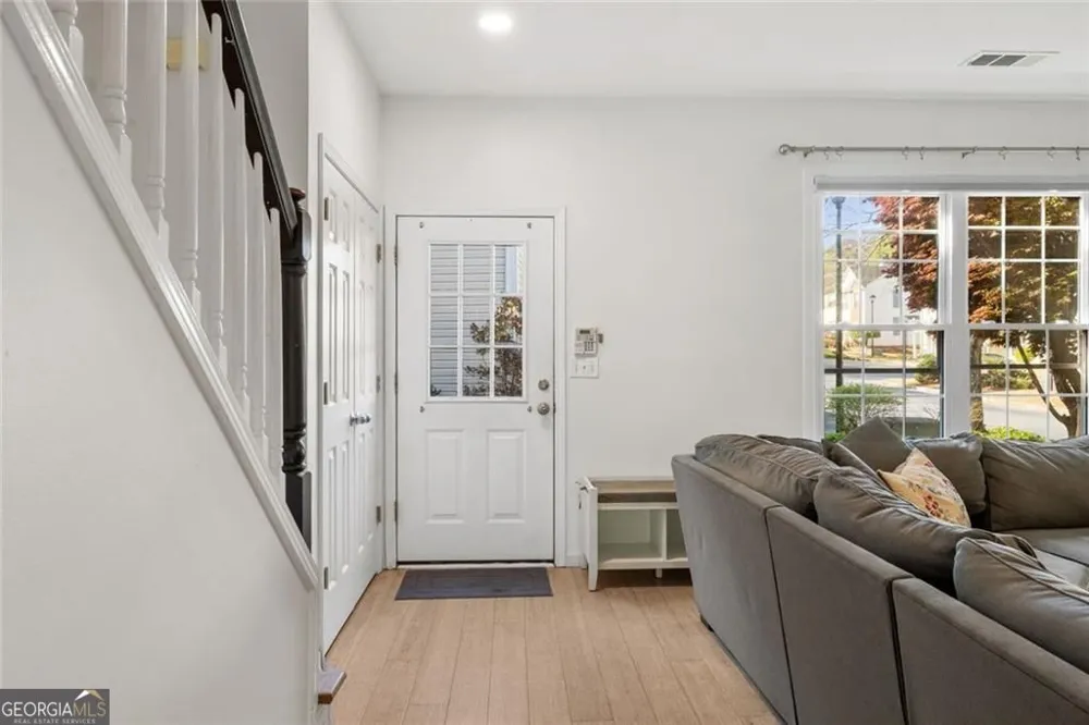 1215 Whitestone RDG Alpharetta, GA 30005