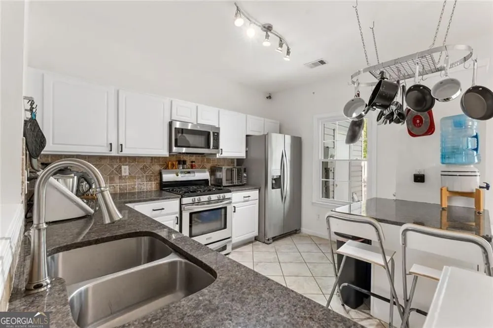 1215 Whitestone RDG Alpharetta, GA 30005