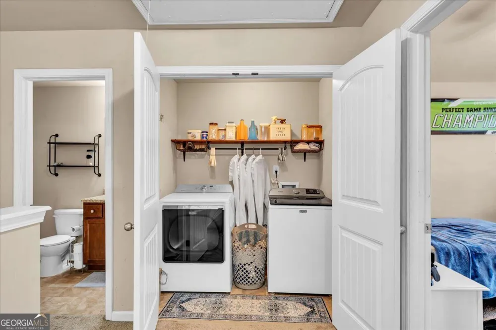 200 Amelia DR Byron, GA 31008