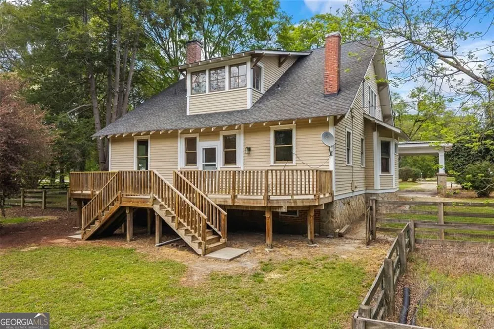 344 Hartwell RD Lavonia, GA 30553
