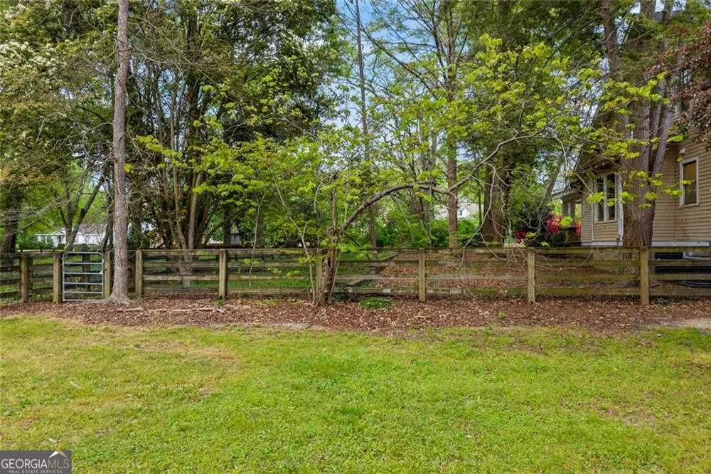 344 Hartwell RD Lavonia, GA 30553