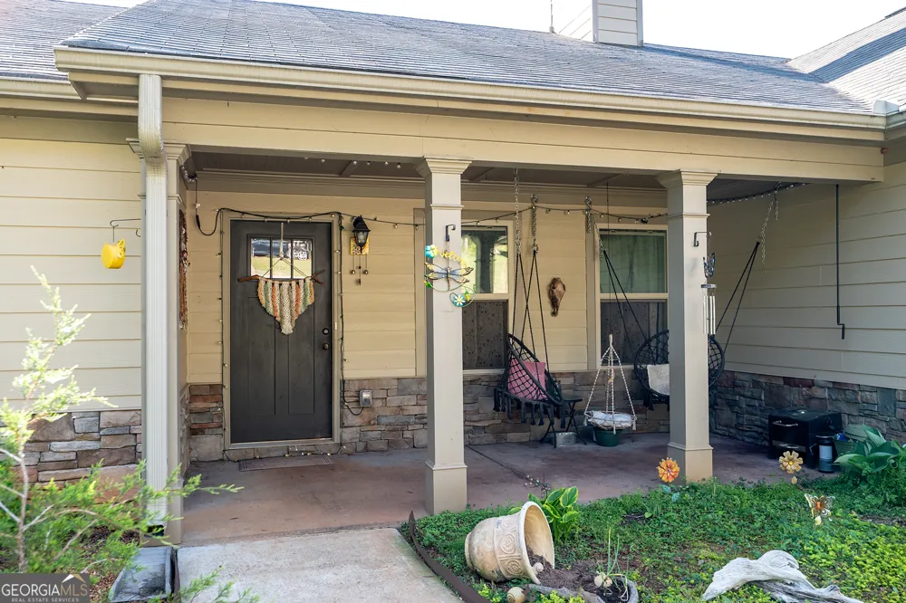 285 Mama B DR Danielsville, GA 30633