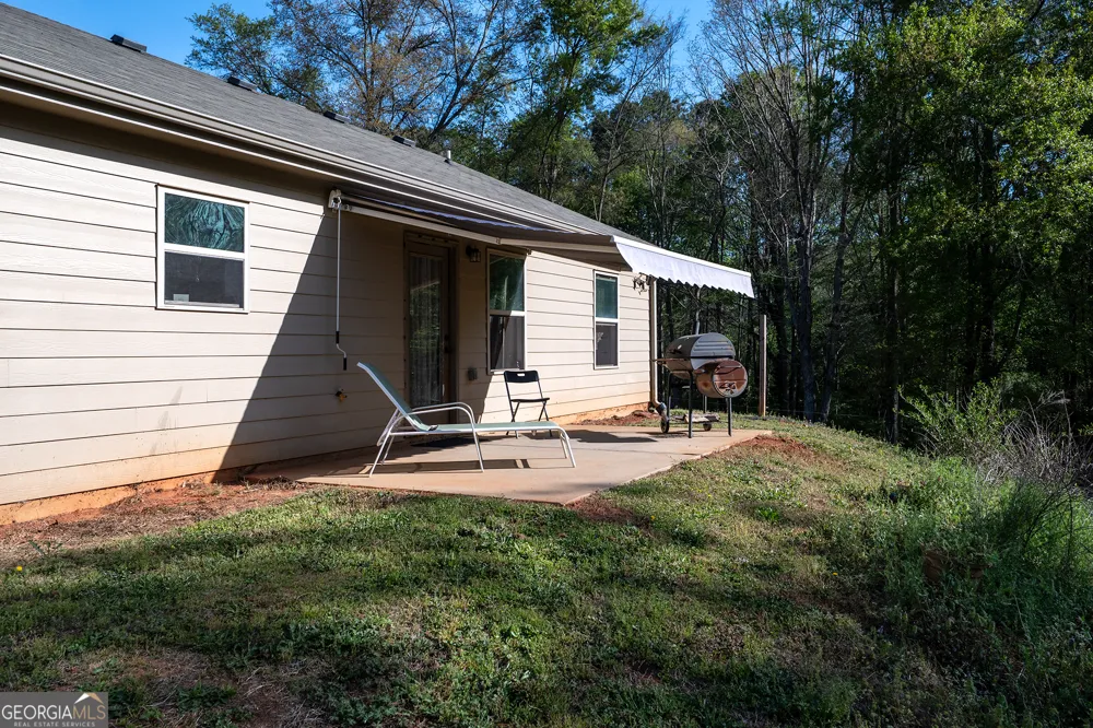 285 Mama B DR Danielsville, GA 30633