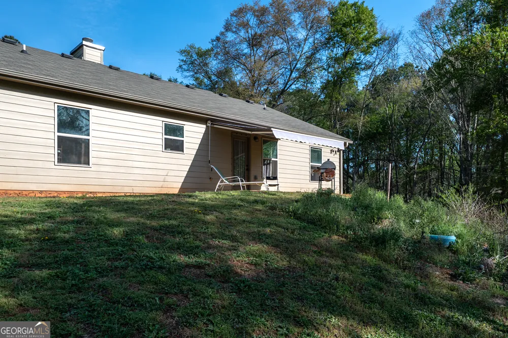 285 Mama B DR Danielsville, GA 30633