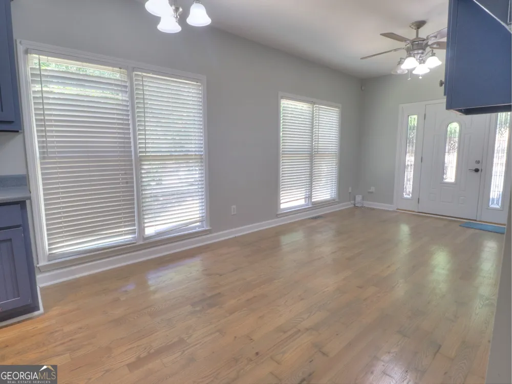 172 Beacon Hill DR Cleveland, GA 30528