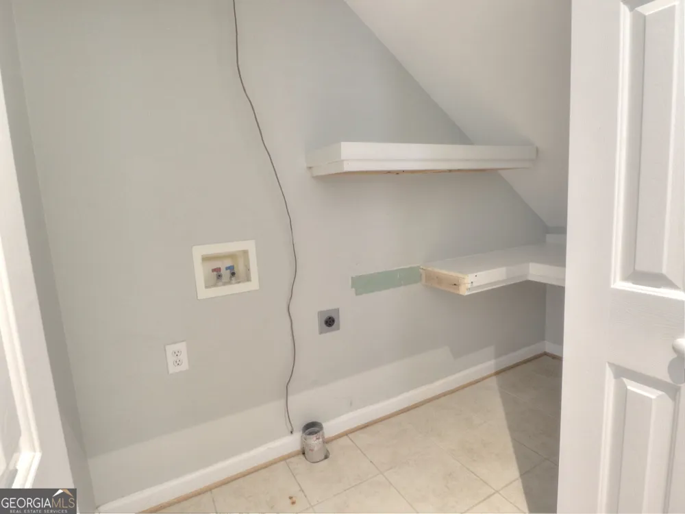 172 Beacon Hill DR Cleveland, GA 30528