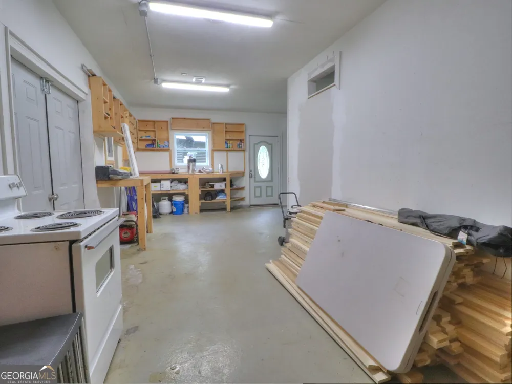 172 Beacon Hill DR Cleveland, GA 30528