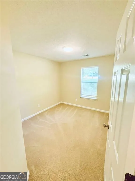 176 Flagman ST Dawsonville, GA 30534