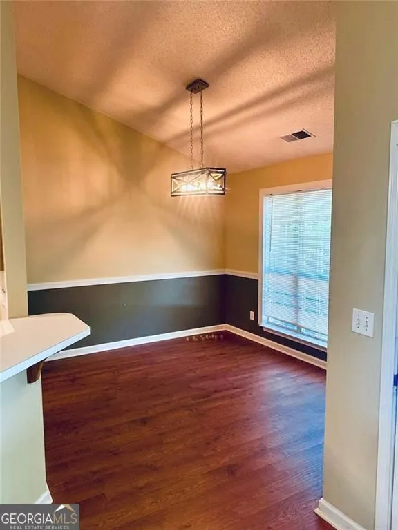 176 Flagman ST Dawsonville, GA 30534