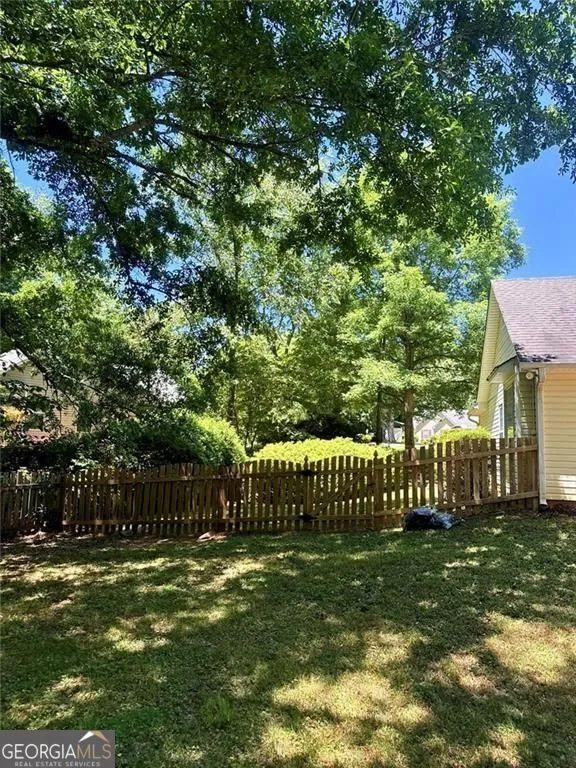 176 Flagman ST Dawsonville, GA 30534