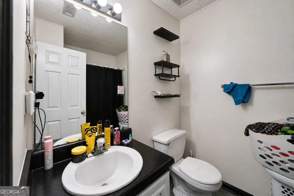 912 Kendall Park DR Winder, GA 30680