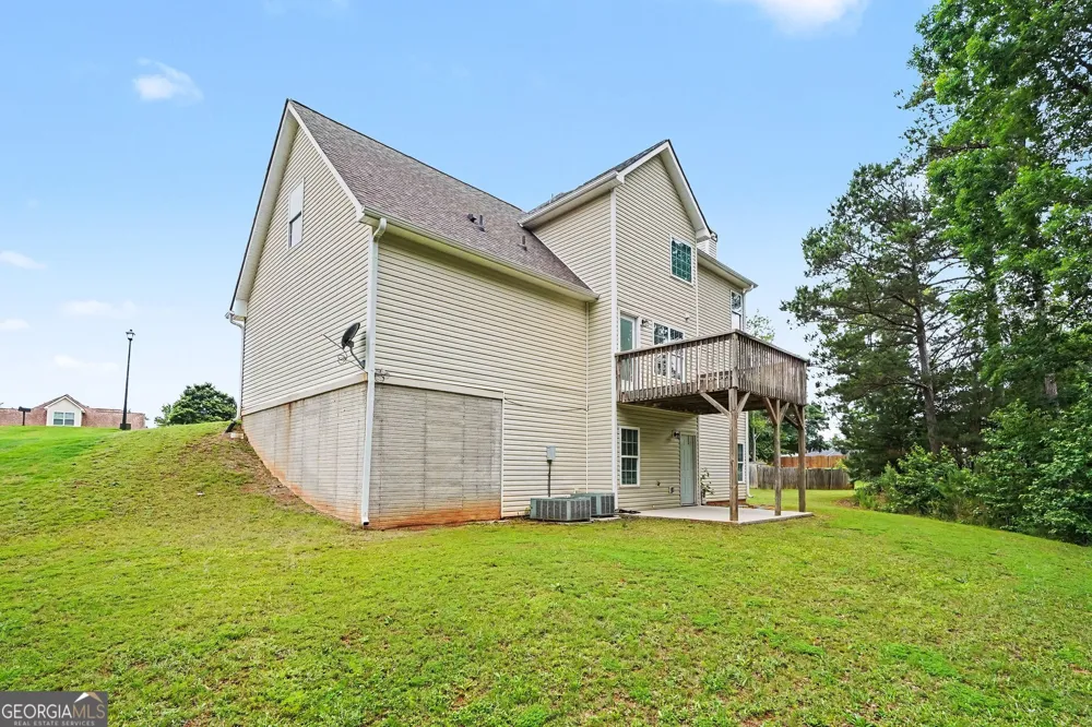 90 Overlook TRL Hampton, GA 30228