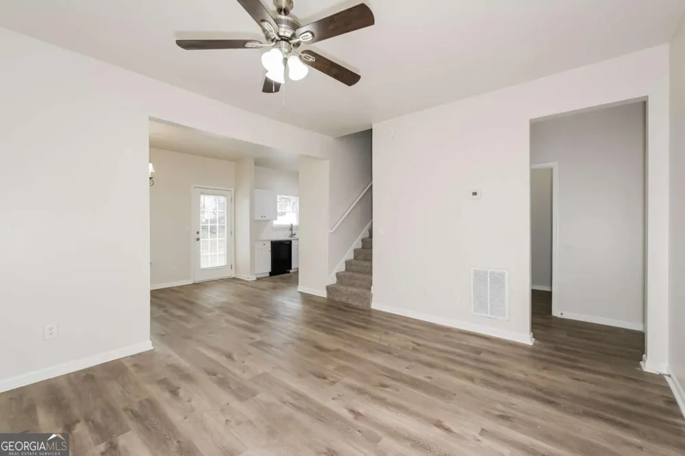 4830 Tangerine CIR Oakwood, GA 30566