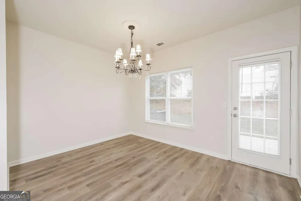 4830 Tangerine CIR Oakwood, GA 30566