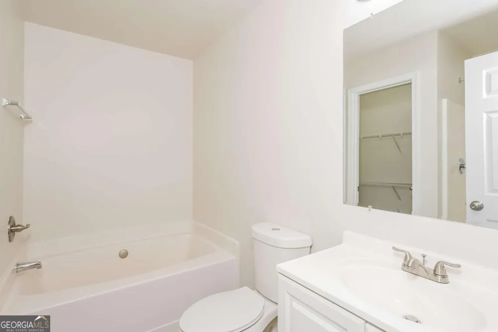 4830 Tangerine CIR Oakwood, GA 30566