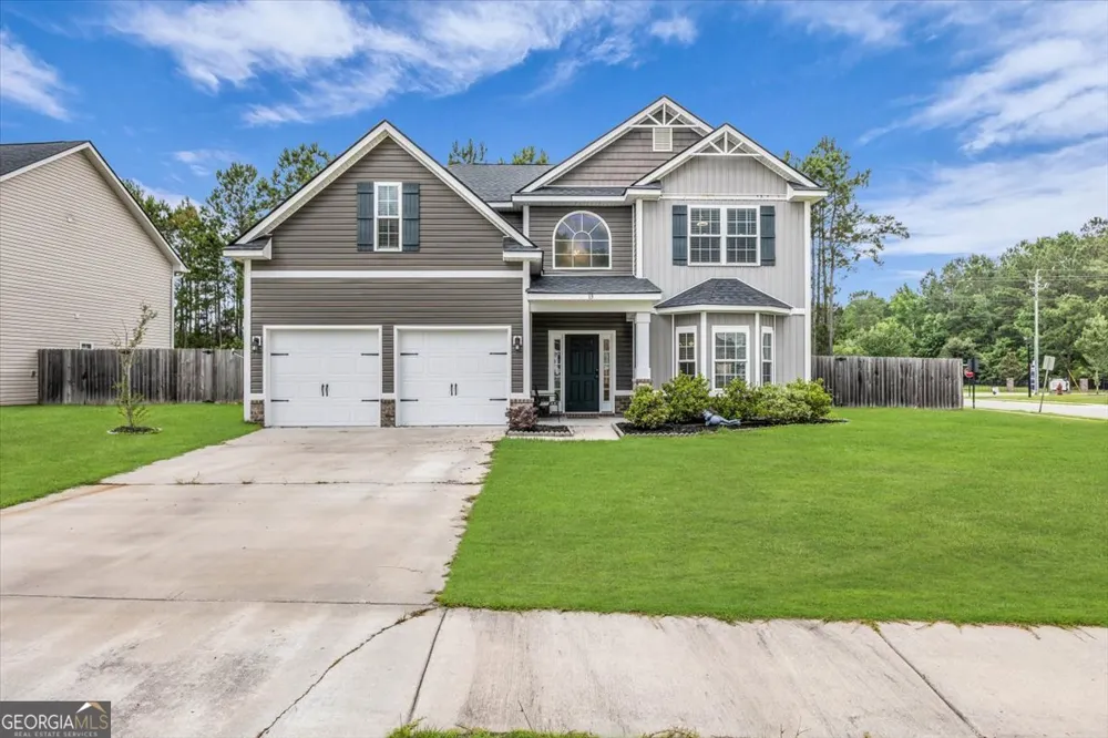 13 Blaze CIR Hinesville, GA 31313