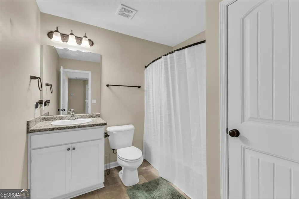 13 Blaze CIR Hinesville, GA 31313