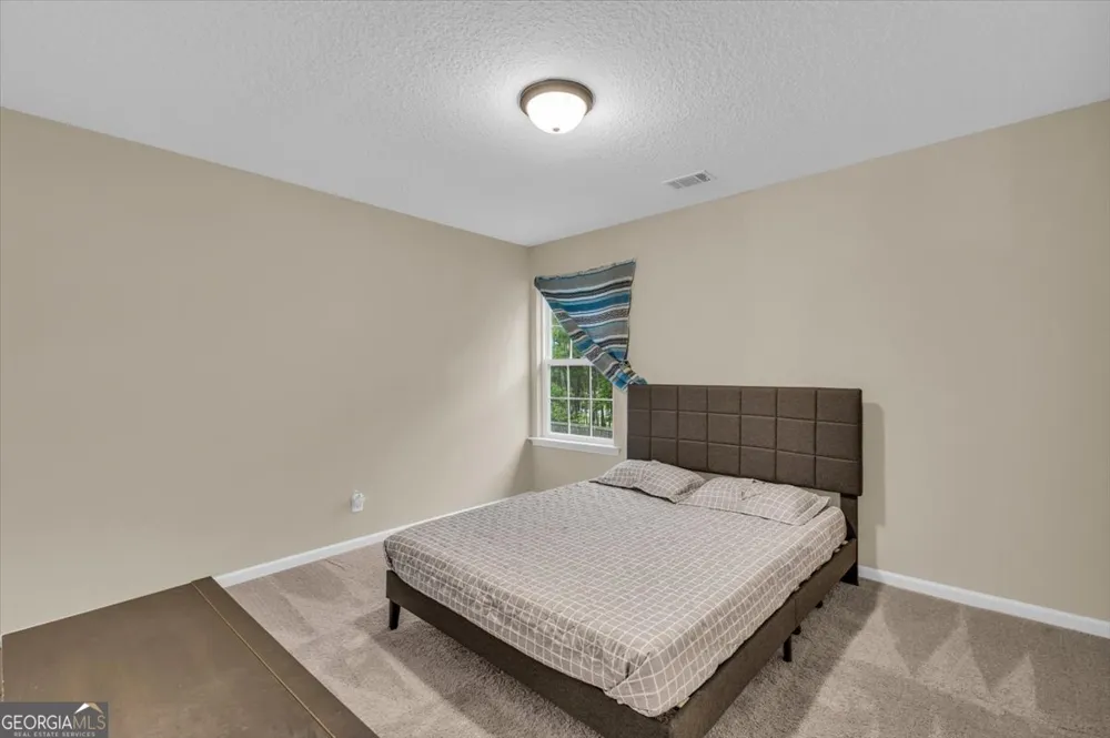 13 Blaze CIR Hinesville, GA 31313