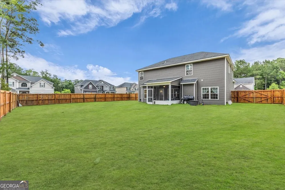 13 Blaze CIR Hinesville, GA 31313
