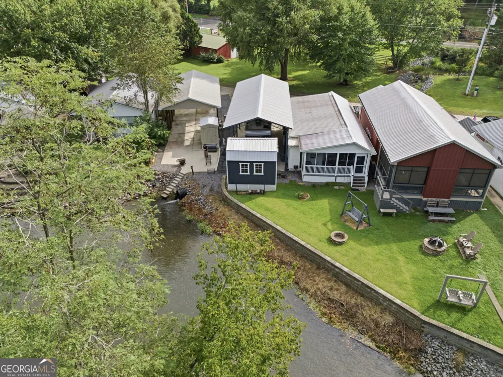 4166 Riverbank RUN Hiawassee, GA 30546