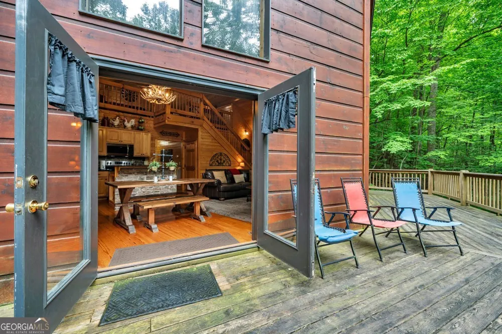 549 Sleepy Hollow RD Ellijay, GA 30536