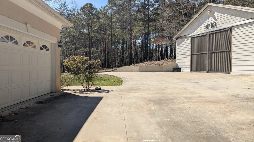 101 Arrow Wood DR Waleska, GA 30183
