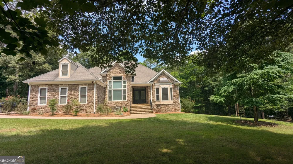 101 Arrow Wood DR Waleska, GA 30183
