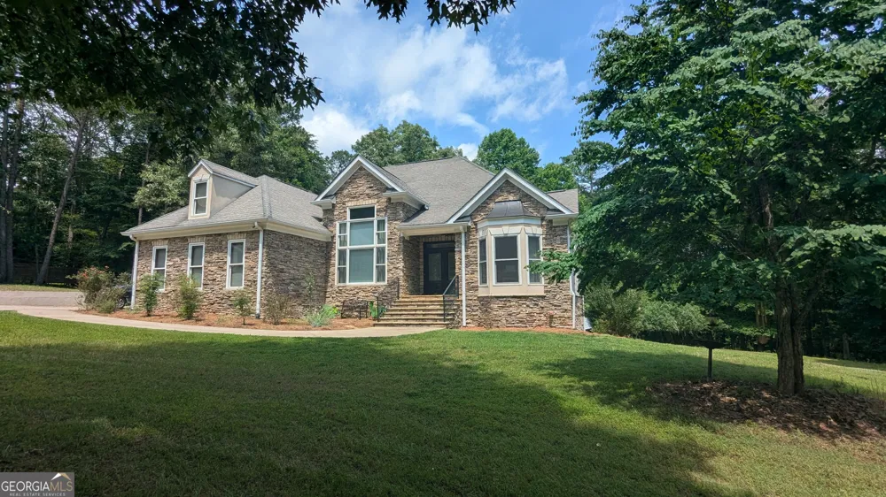 101 Arrow Wood DR Waleska, GA 30183