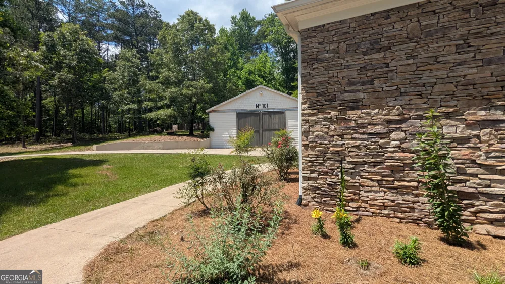 101 Arrow Wood DR Waleska, GA 30183