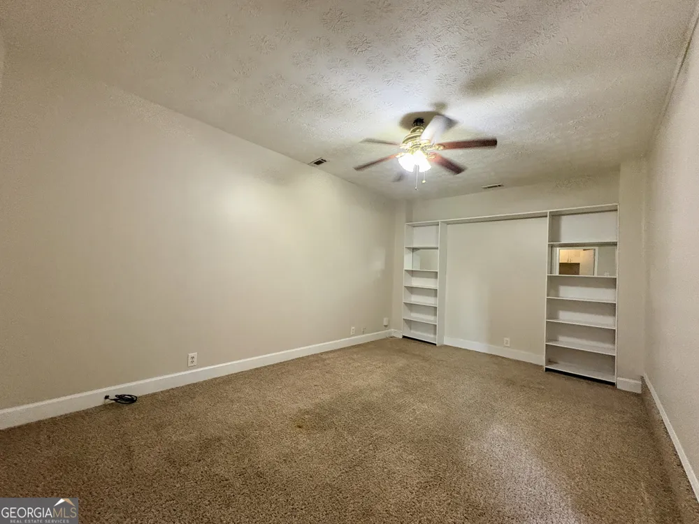 2892 Haddon DR Rex, GA 30273
