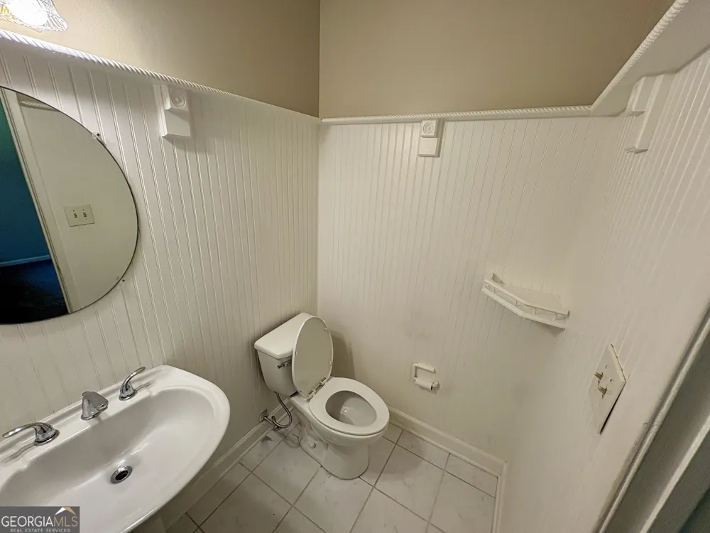 2892 Haddon DR Rex, GA 30273