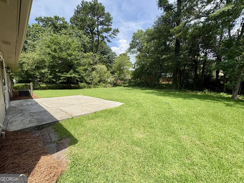 2892 Haddon DR Rex, GA 30273